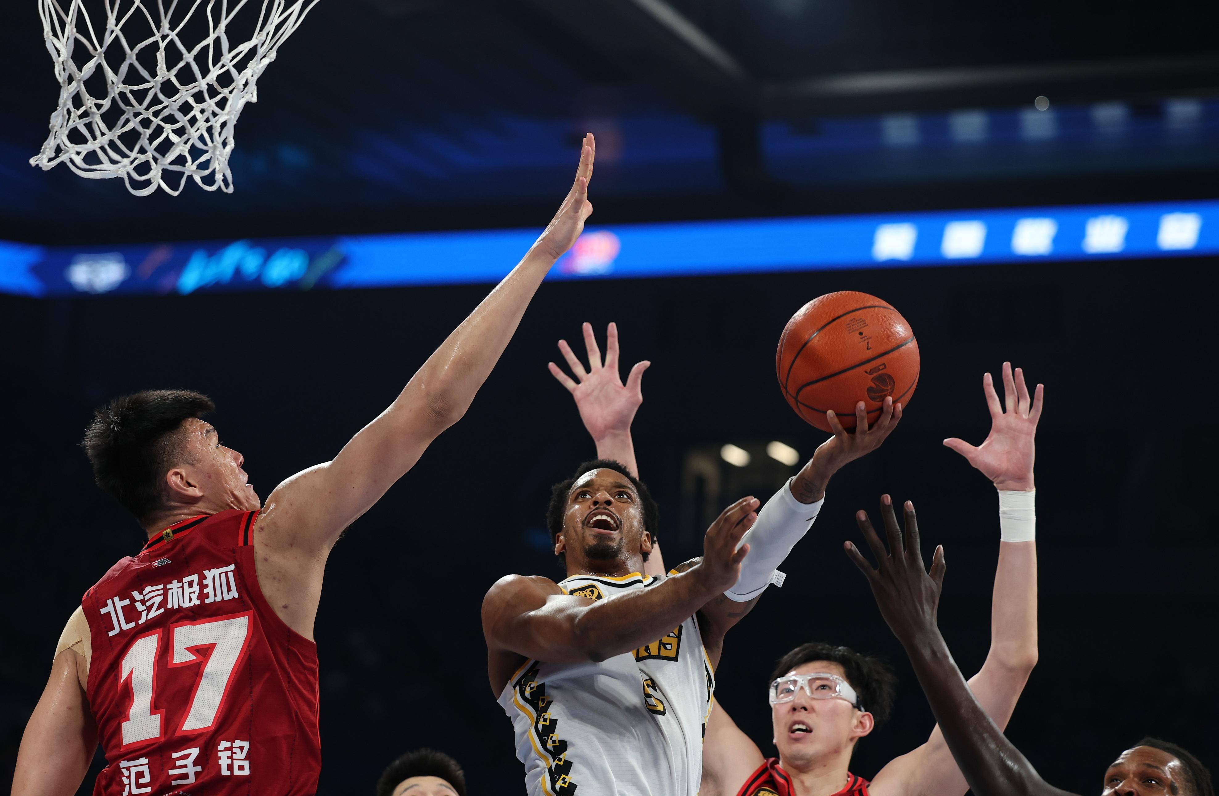 开云中国-国际比赛日突围战来临；国际米兰围绕CBA常规赛扳平良机；引发热议；训练强度明显提升的简单介绍